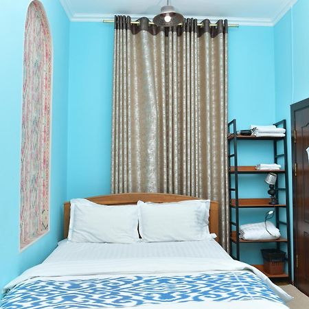 Mulberry Hotel Tashkent Esterno foto