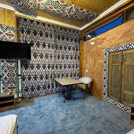Mulberry Hotel Tashkent Esterno foto