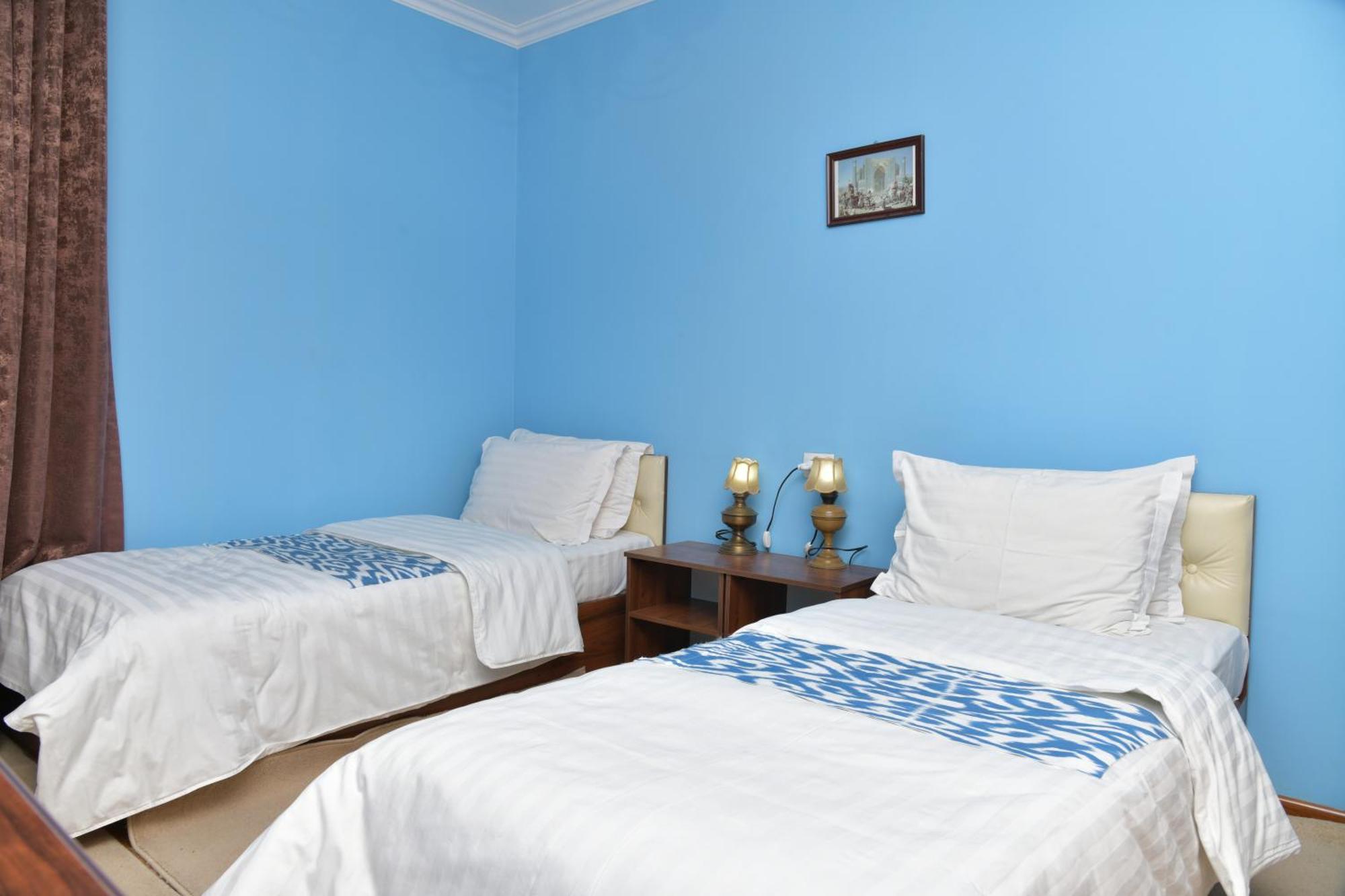 Mulberry Hotel Tashkent Esterno foto
