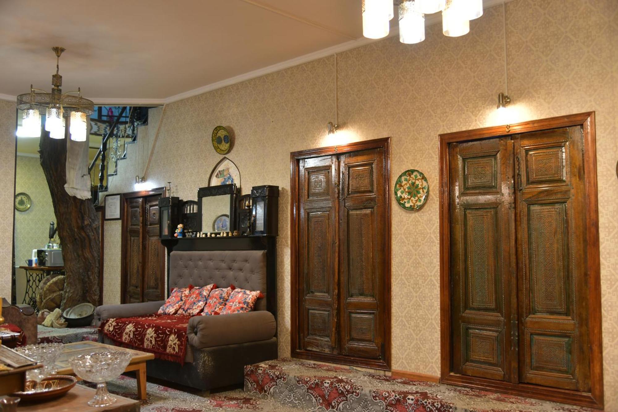 Mulberry Hotel Tashkent Esterno foto
